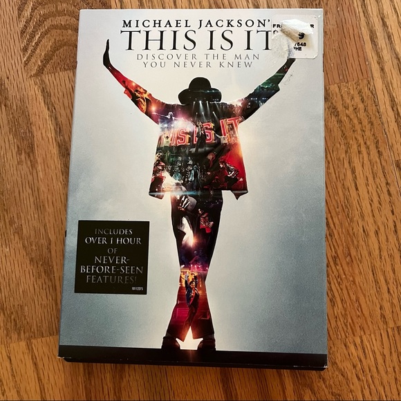 EUC Set of 2 Michael Jackson Music DVDs (This Is It/History on Film Volume II) - Picture 5 of 12